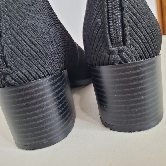 LifeStride Dreamy Women's Black Soft and Flexible Ankle Booties - Size 8 - Picture 10 of 13